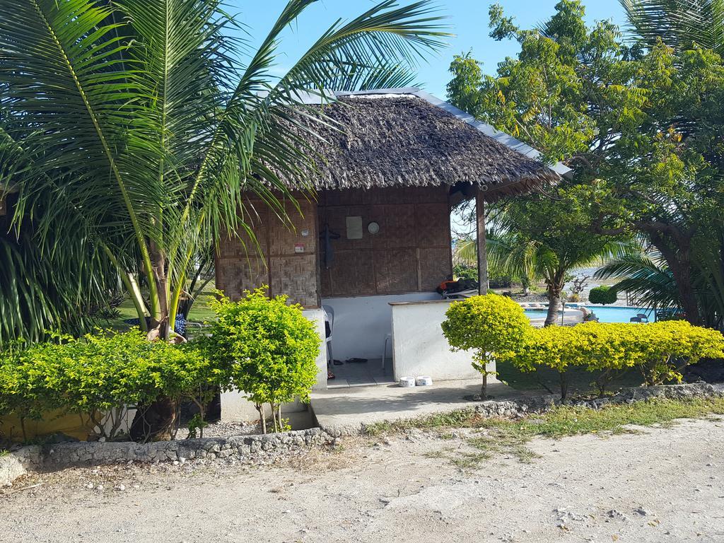 Moalboal Beach Resort Alcantara  Exterior foto