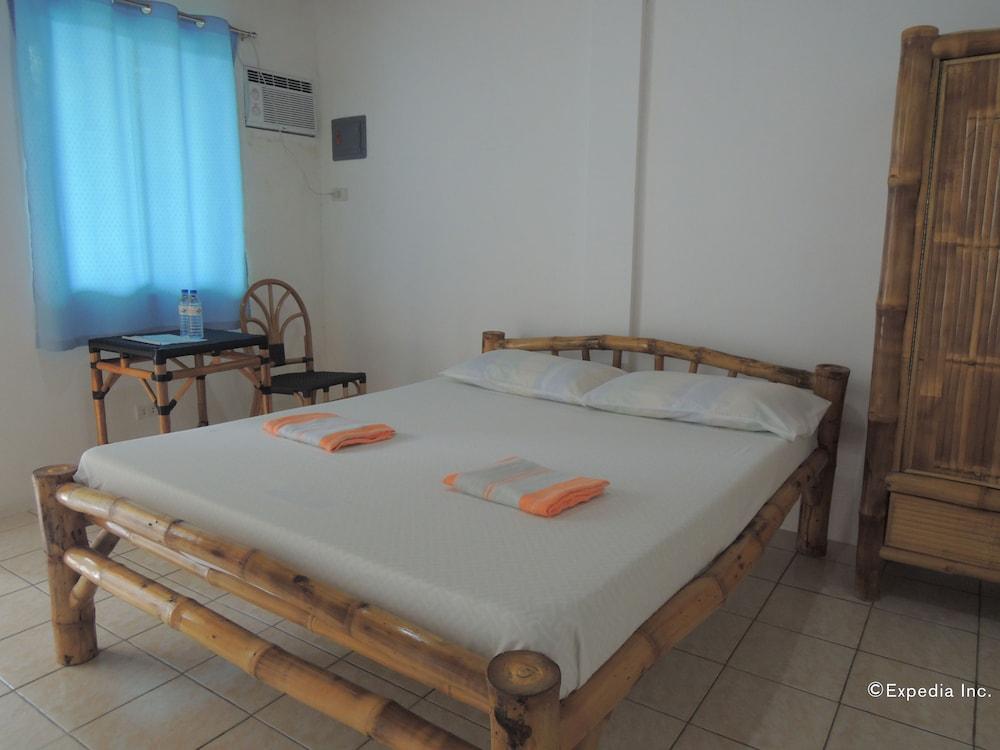Moalboal Beach Resort Alcantara  Exterior foto