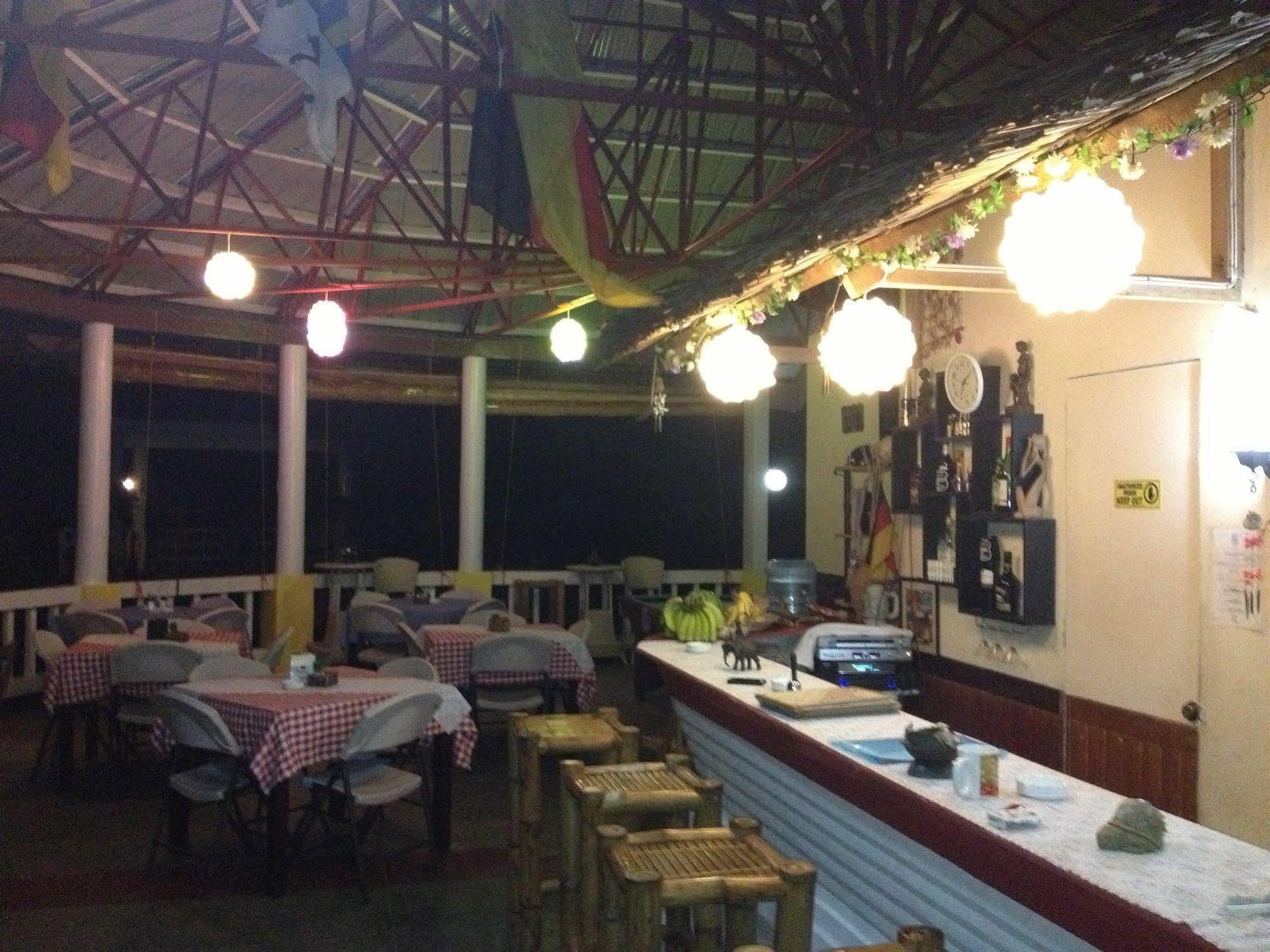 Moalboal Beach Resort Alcantara  Exterior foto